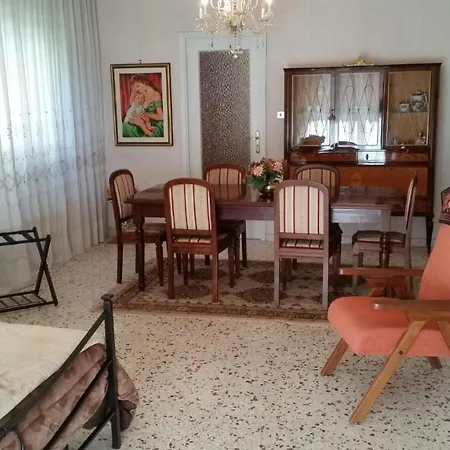 Tora House Guest house