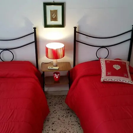 Tora House * Catania